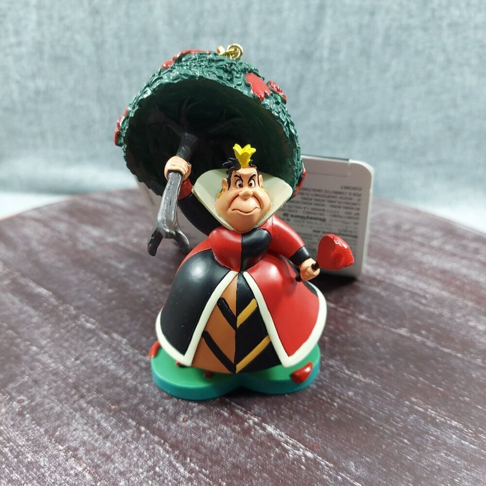 Disney Queen‎ Of Hearts Sketchbook Christmas Ornament Collectible